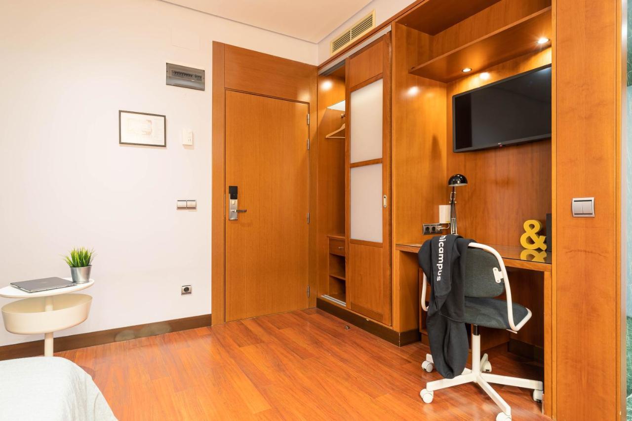 Micampus Aranjuez Student Residence Luaran gambar